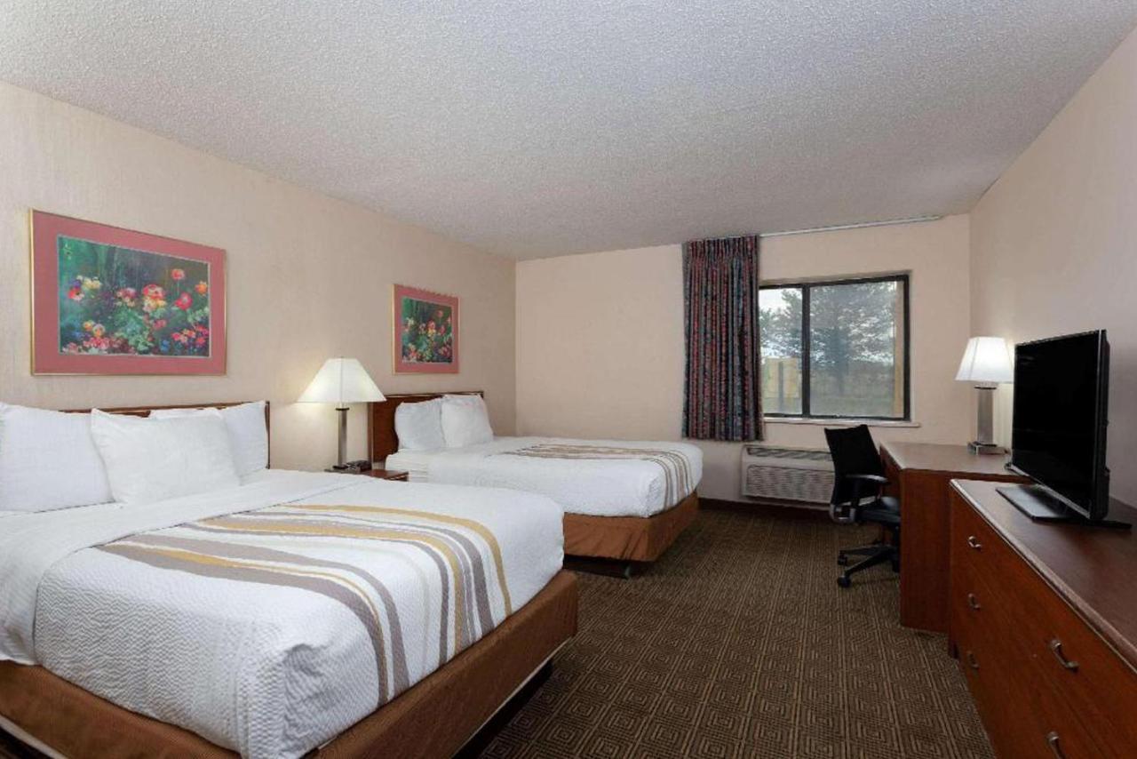 La Quinta Inn By Wyndham Indianapolis East-Post Drive Экстерьер фото