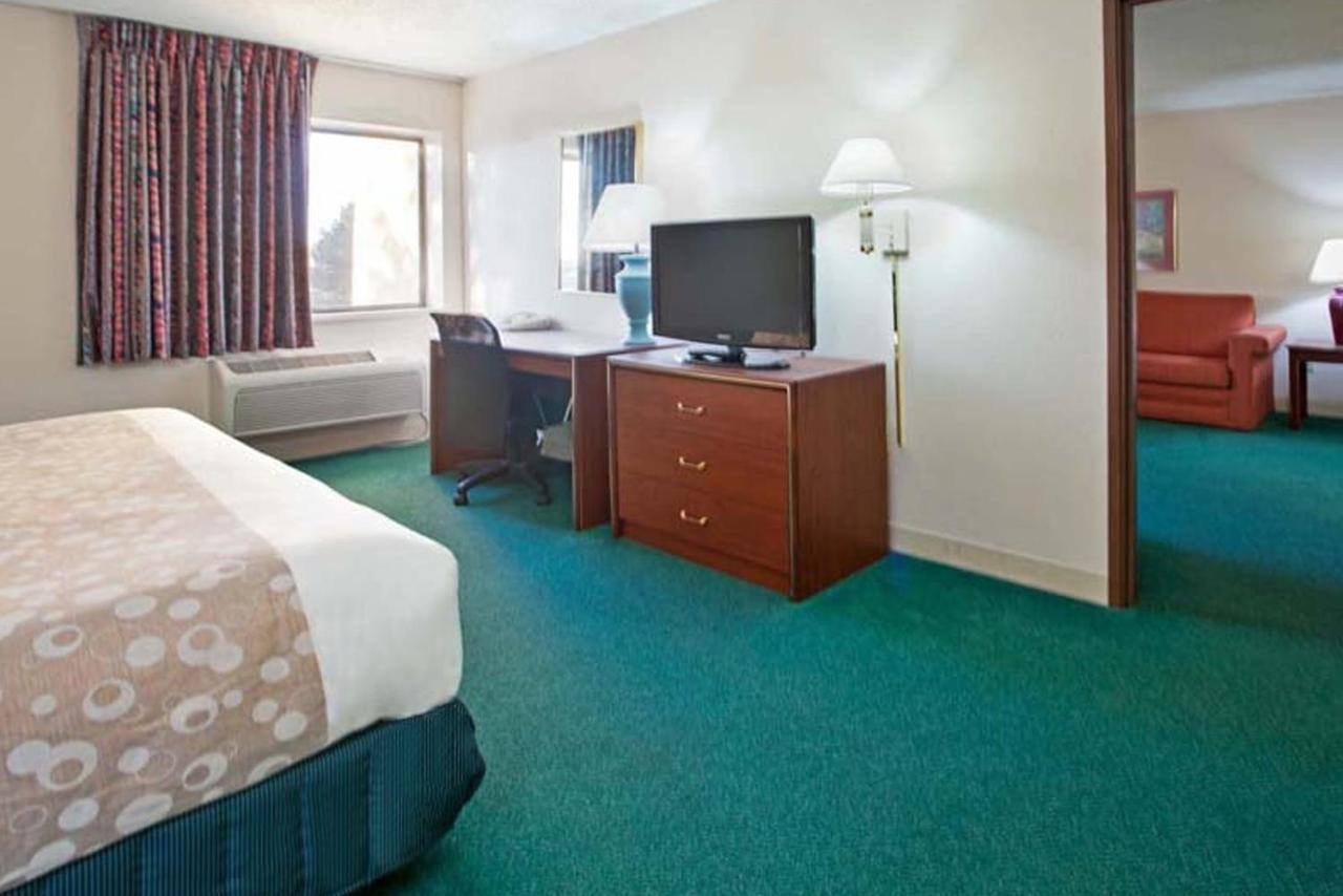 La Quinta Inn By Wyndham Indianapolis East-Post Drive Экстерьер фото