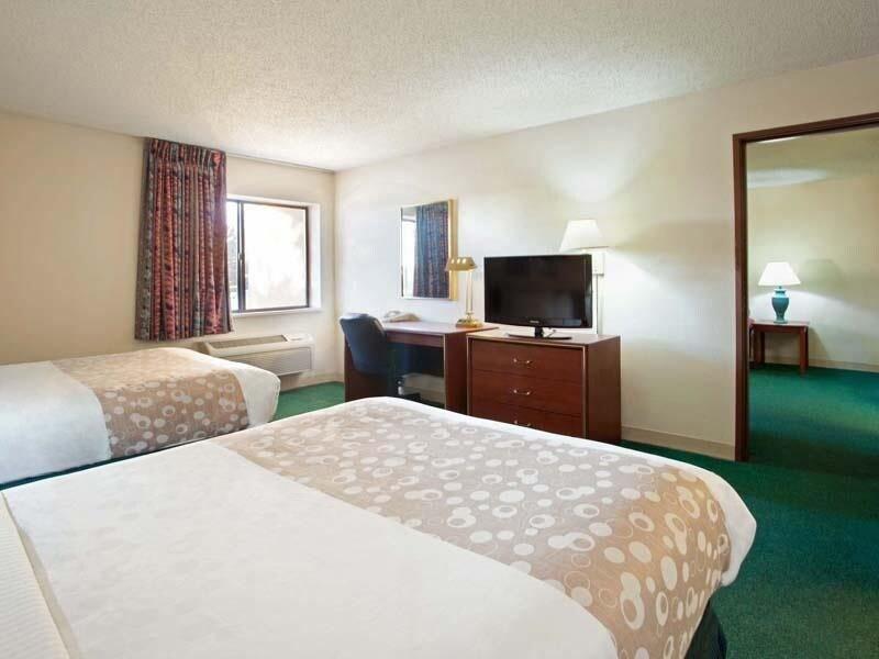 La Quinta Inn By Wyndham Indianapolis East-Post Drive Экстерьер фото