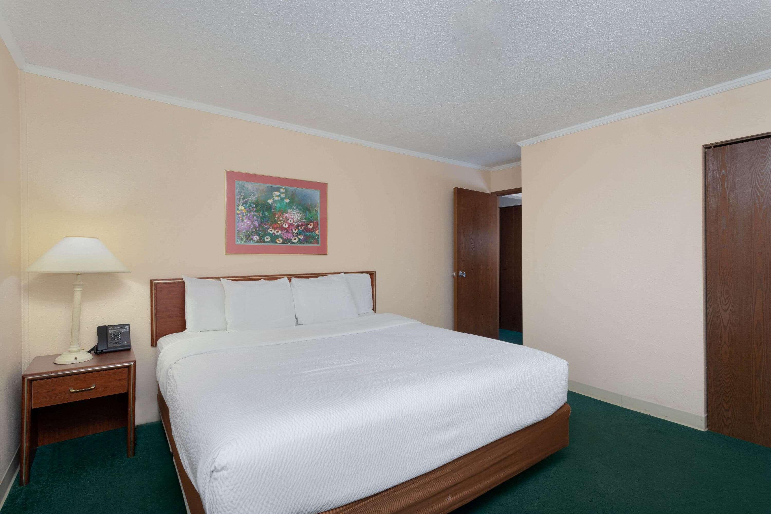 La Quinta Inn By Wyndham Indianapolis East-Post Drive Экстерьер фото